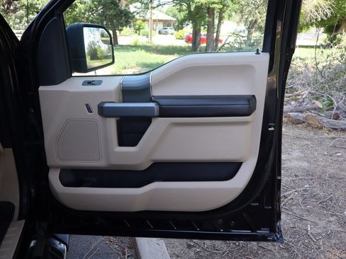Used 2018 Ford F150 XLT w/ Equipment Group 302A Luxury RWD image 21