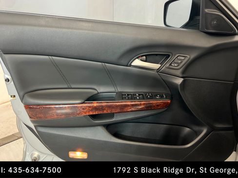 Used 2010 Honda Crosstour EX-L image 14