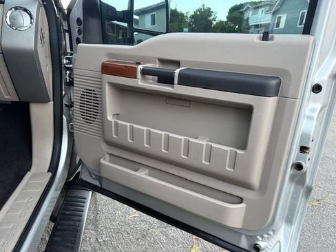 Used 2009 Ford F350 Cabela's image 30