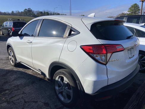 Used 2022 Honda HR-V LX image 3