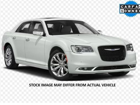 Used 2023 Chrysler 300 Touring L w/ Popular Equipment Group RWD image 1