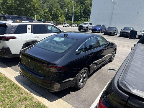 Used 2024 Honda Accord EX-L image 43