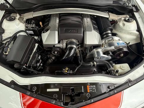 Used 2014 Chevrolet Camaro SS w/ RS Package RWD image 4