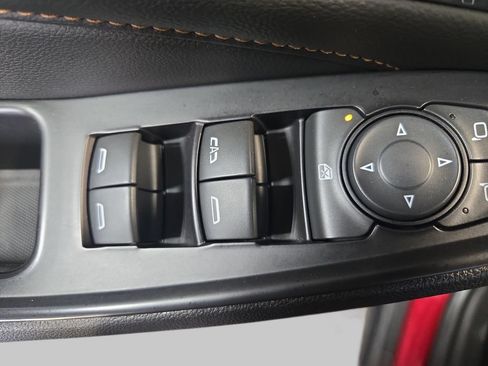 Used 2018 Chevrolet Traverse LT AWD/4WD image 33