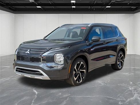 New 2025 Mitsubishi Outlander SEL image 1