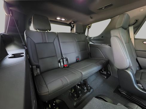 New 2026 Chevrolet Tahoe RST w/ RST Capability Package AWD/4WD image 8