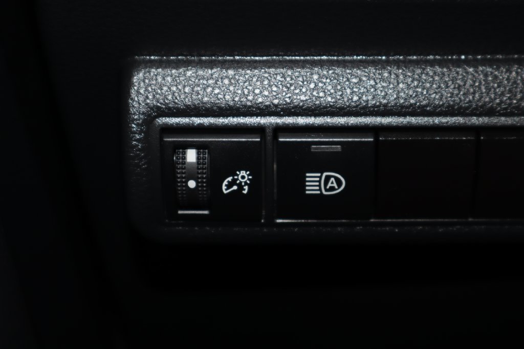 Used 2024 Toyota Corolla LE FWD image 19