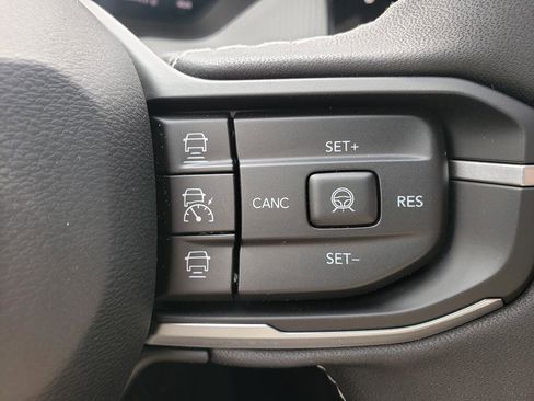 New 2026 Jeep Cherokee Laredo AWD/4WD image 19