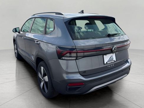 Used 2025 Volkswagen Taos S AWD/4WD image 5