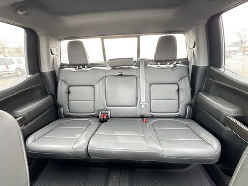 Used 2021 Chevrolet Silverado 1500 LT Trail Boss w/ Convenience Package II image 26