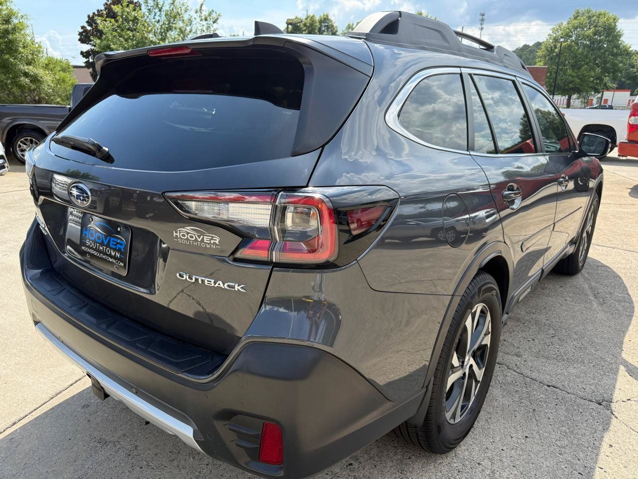 Used 2021 Subaru Outback Limited AWD/4WD image 5