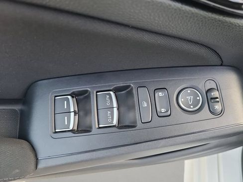 Used 2024 Honda Civic Sport image 17