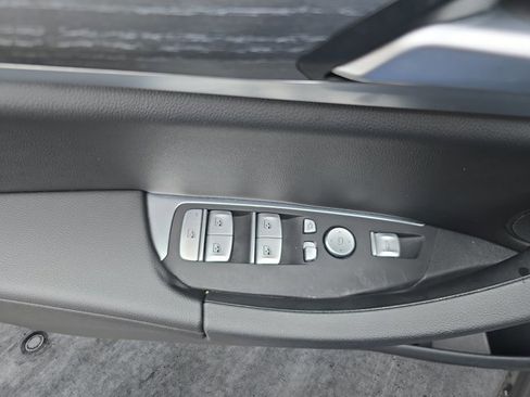 Used 2024 BMW X3 xDrive30i w/ Premium Package image 27