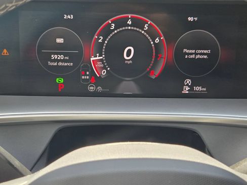 Certified 2026 Volkswagen Tiguan SE w/ Panoramic Sunroof Package FWD image 27