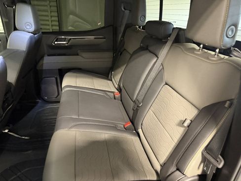Used 2025 Chevrolet Silverado 1500 ZR2 w/ Technology Package AWD/4WD image 20