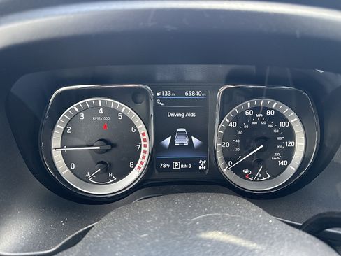 Certified 2019 Nissan Titan SV w/ SV Convenience Package AWD/4WD image 9