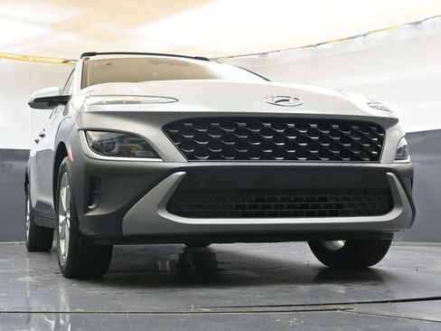 Certified 2023 Hyundai Kona SEL FWD image 35