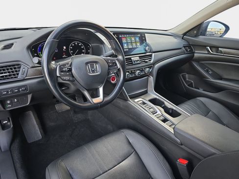 Used 2021 Honda Accord Touring image 19