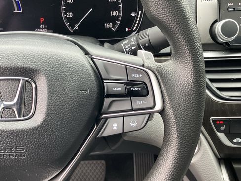 Used 2020 Honda Accord EX image 21