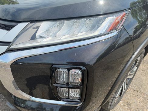 Used 2020 Mitsubishi Outlander Sport ES FWD image 13