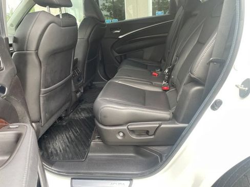 Used 2019 Acura MDX SH-AWD image 16