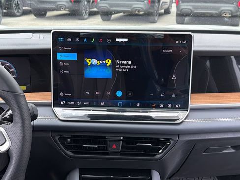New 2026 Volkswagen Tiguan SEL R-Line AWD/4WD image 11