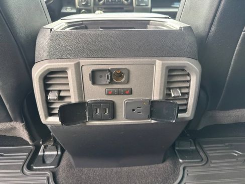 Used 2018 Ford F150 Raptor w/ Equipment Group 802A Luxury AWD/4WD image 29