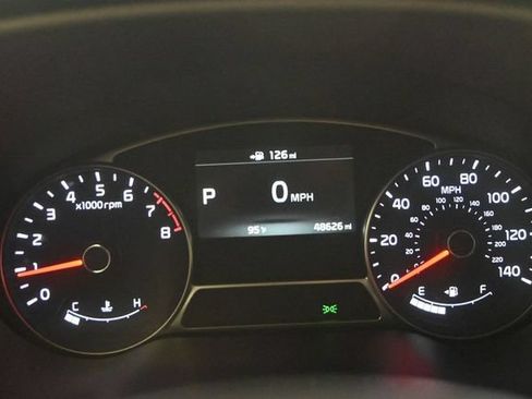 Used 2019 Kia Soul ! FWD image 27
