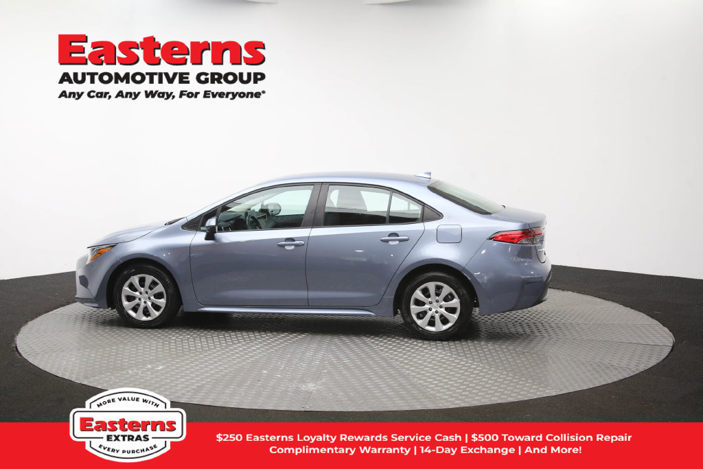 Used 2026 Toyota Corolla LE FWD image 63