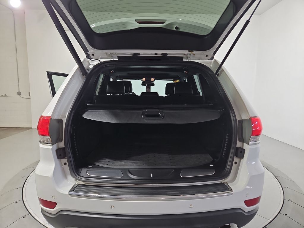 Used 2015 Jeep Grand Cherokee Limited AWD/4WD image 24