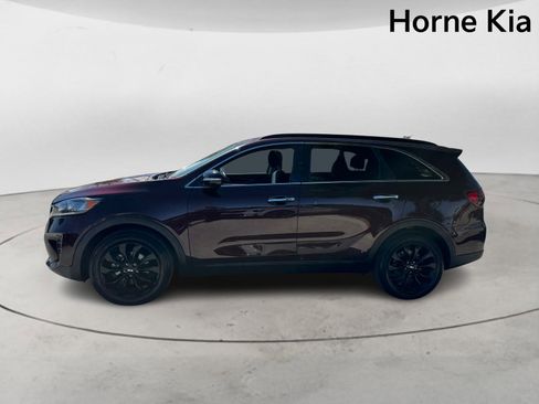 Used 2020 Kia Sorento S image 6