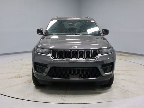 Used 2024 Jeep Grand Cherokee Laredo X w/ Luxury Tech Group I image 6