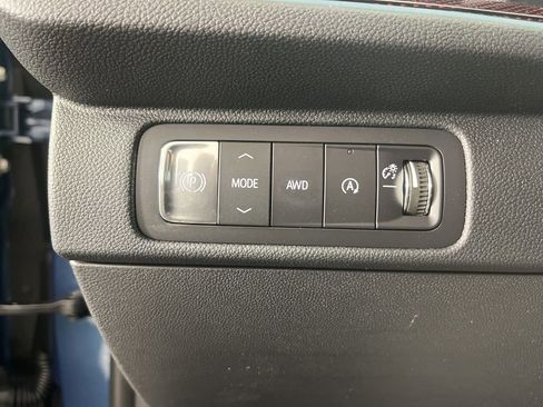 New 2026 Chevrolet Traverse RS w/ LPO, Floor Liner Package image 24