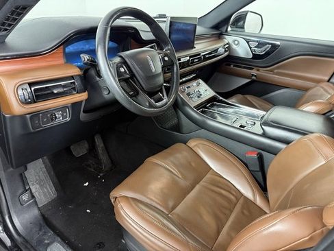 Used 2022 Lincoln Aviator Reserve w/ Equipment Group 201A image 15