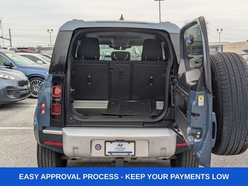 Used 2022 Land Rover Defender 90 image 6