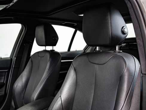 Used 2016 BMW 328i Sedan RWD image 22