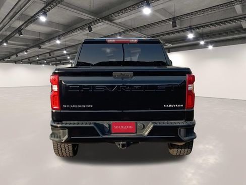 Used 2021 Chevrolet Silverado 1500 Custom AWD/4WD image 15