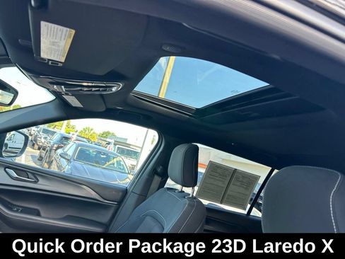 Used 2024 Jeep Grand Cherokee L Laredo AWD/4WD image 11