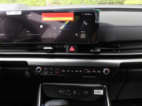 New 2026 Kia Carnival SX Prestige FWD image 14