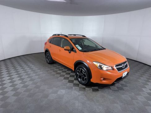 Used 2014 Subaru Crosstrek 2.0i Premium image 2