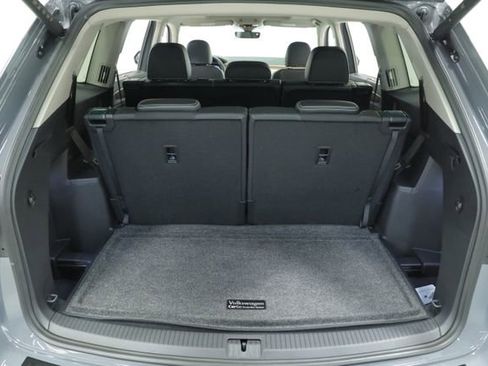 New 2026 Volkswagen Atlas SE FWD image 40