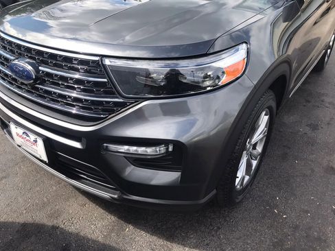 Used 2020 Ford Explorer XLT w/ Equipment Group 202A AWD/4WD image 61