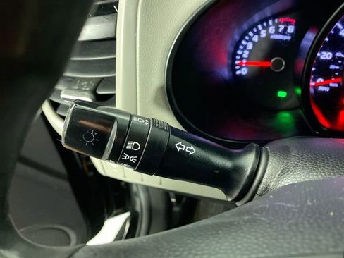 Used 2015 Kia Soul image 14