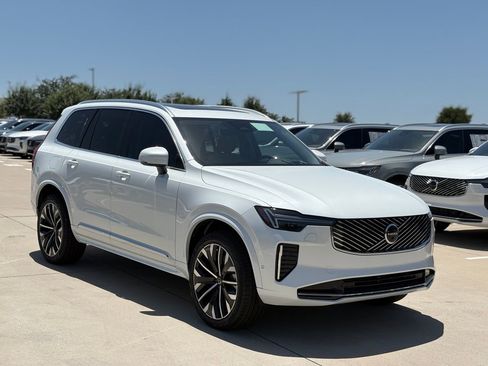 New 2026 Volvo XC90 B6 Ultra w/ Protection Package AWD/4WD image 3