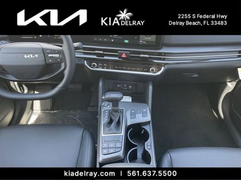 New 2026 Kia Sportage EX FWD image 15