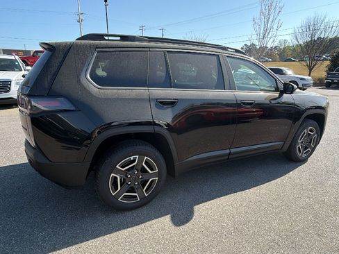 New 2026 Jeep Cherokee Limited AWD/4WD image 8