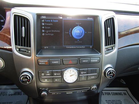 Used 2013 Hyundai Equus Ultimate image 21