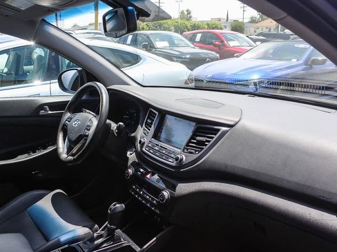 Used 2018 Hyundai Tucson Limited FWD image 14