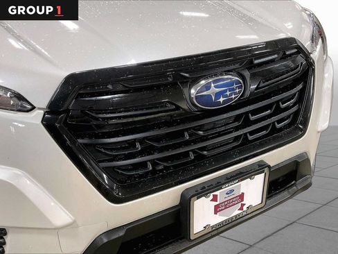 Used 2023 Subaru Forester Premium AWD/4WD image 30