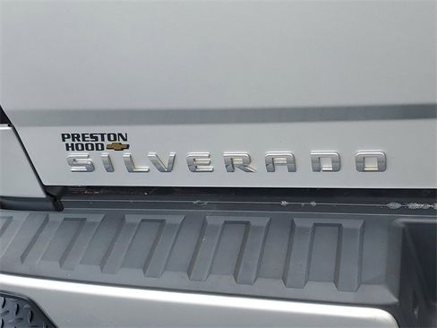 Used 2016 Chevrolet Silverado 1500 LT w/ All Star Edition image 9